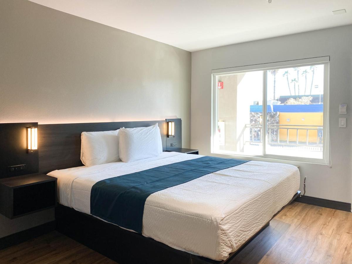 Studio 6 Suites Stockton, Ca Waterfront Eksteriør bilde