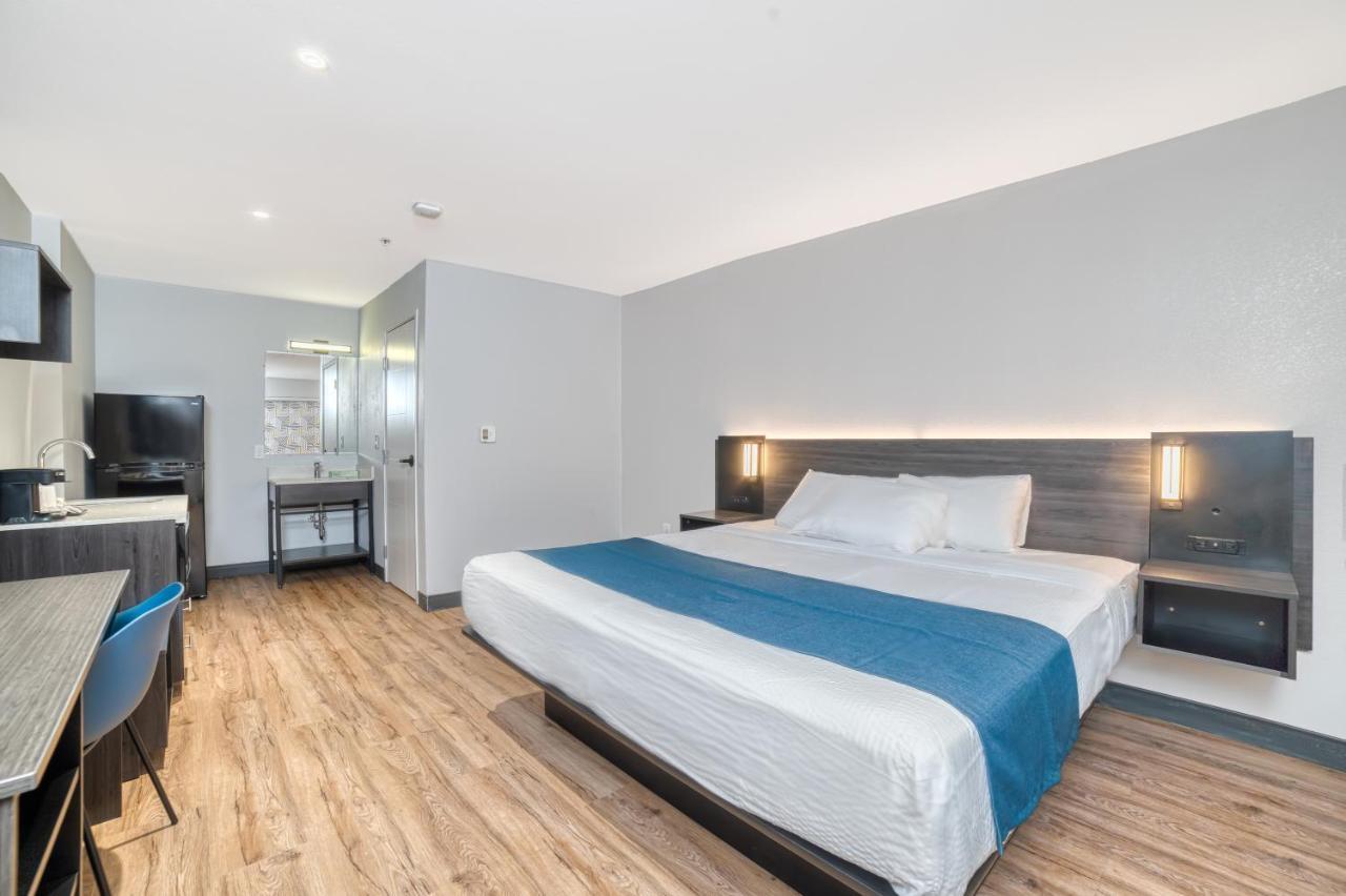 Studio 6 Suites Stockton, Ca Waterfront Eksteriør bilde