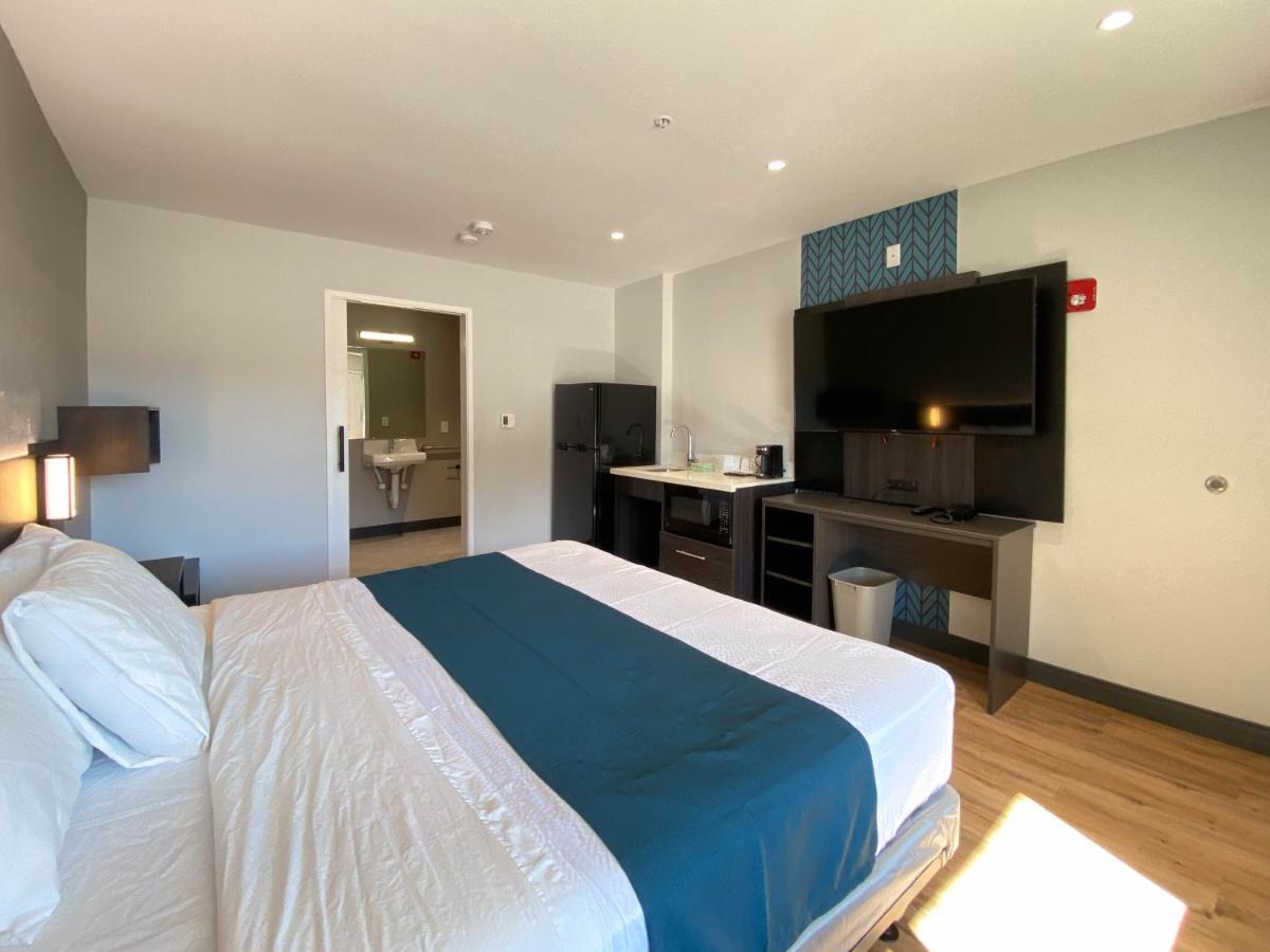 Studio 6 Suites Stockton, Ca Waterfront Eksteriør bilde