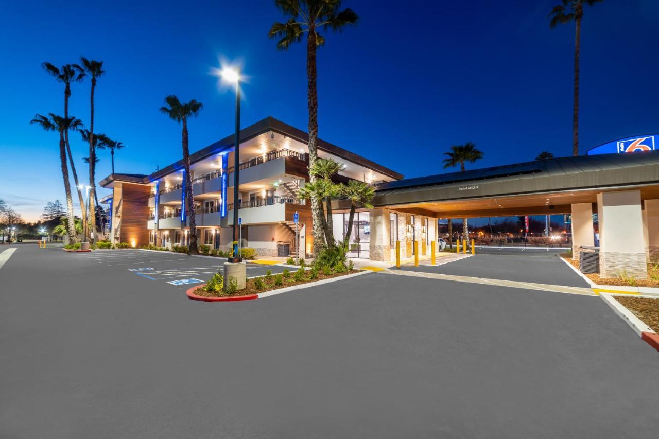 Studio 6 Suites Stockton, Ca Waterfront Eksteriør bilde