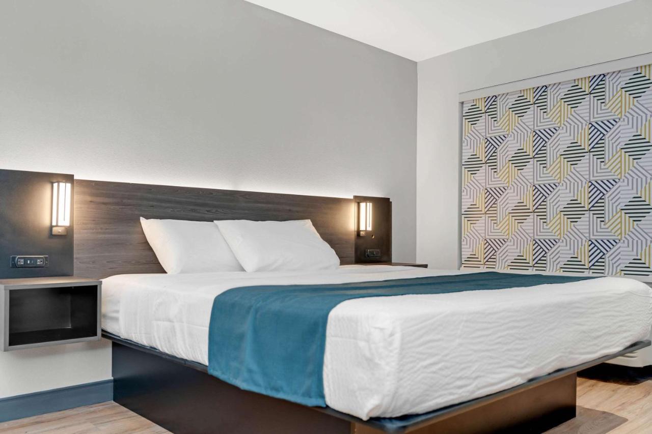 Studio 6 Suites Stockton, Ca Waterfront Eksteriør bilde