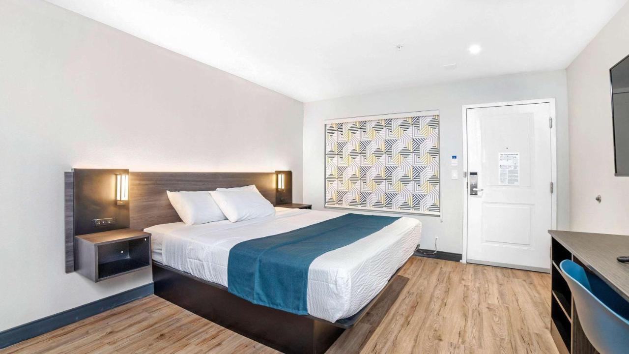 Studio 6 Suites Stockton, Ca Waterfront Eksteriør bilde